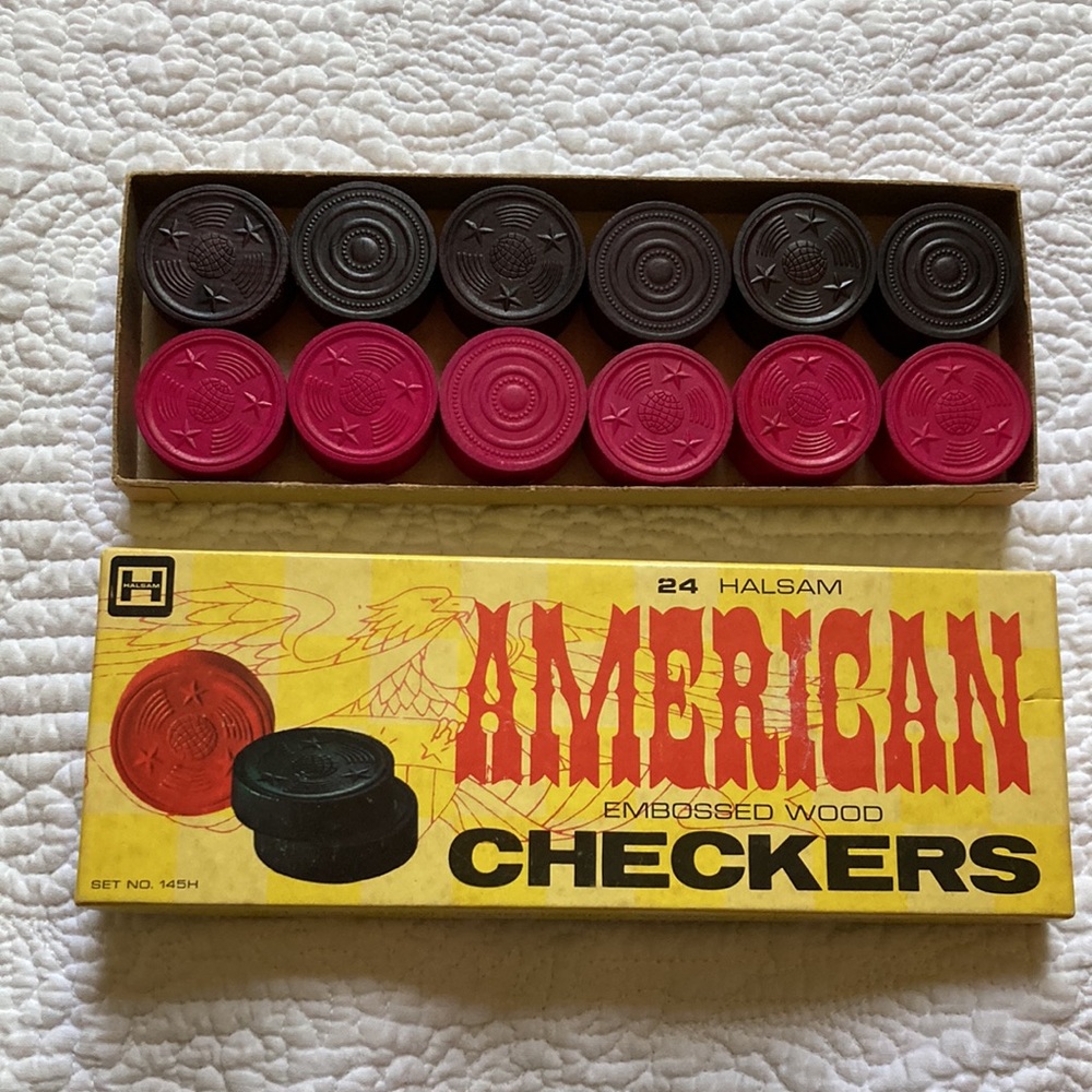 Vintage embossed wood American checkers Halsam